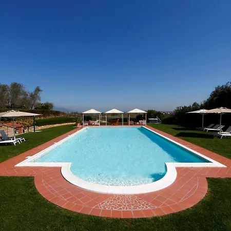 Poggio Al Casone Farm stay