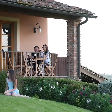Farm stay Poggio Al Casone
